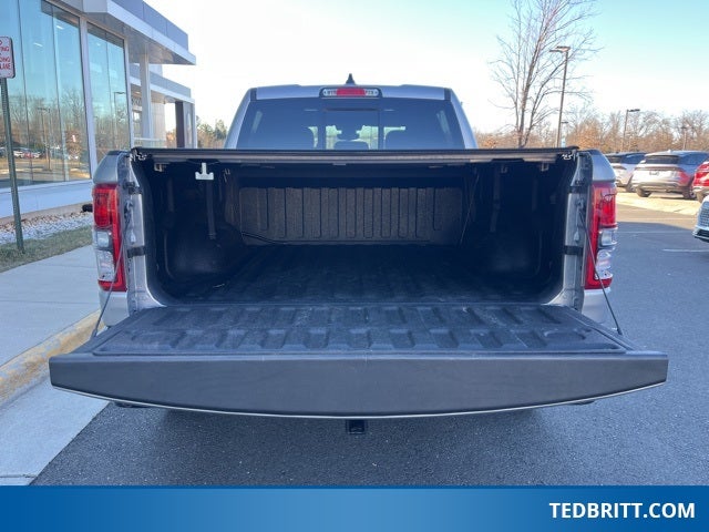 2022 RAM 1500 Big Horn/Lone Star | Night Edition | Pano Moonroof |