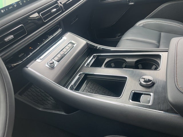 2026 Lincoln Aviator Premiere III AWD | Pano Roof | 360 Camera | HUD