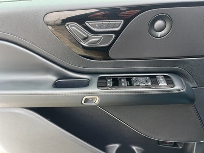 2026 Lincoln Aviator Premiere III AWD | Pano Roof | 360 Camera | HUD