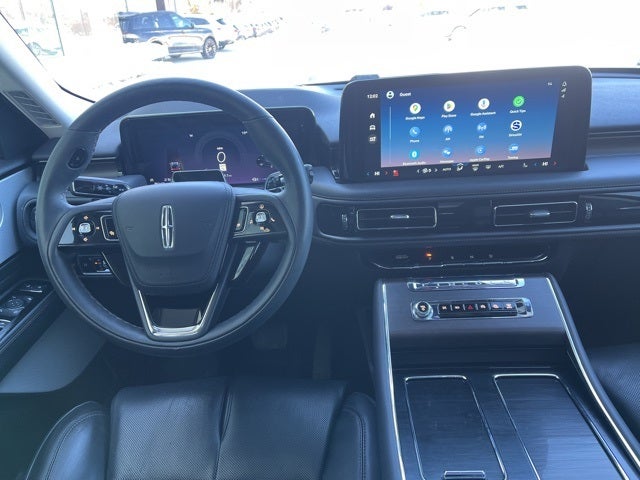 2025 Lincoln Aviator Reserve II AWD | Pano Roof | 360 Camera | Lux Pkg