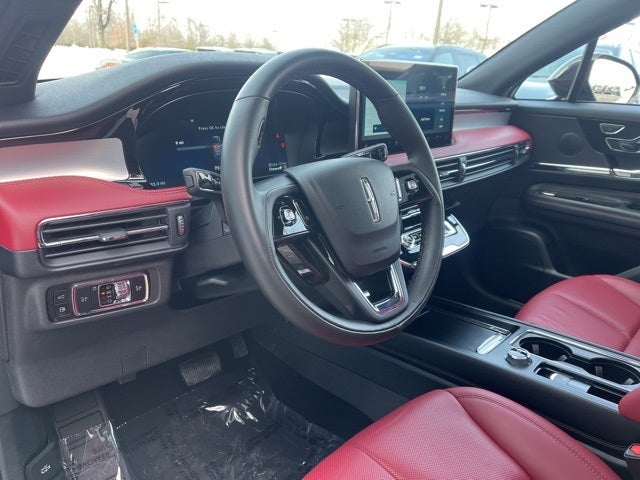 2025 Lincoln Corsair Plug-In Hybrid Grand Touring | Jet Pack | Pano Moonroof |