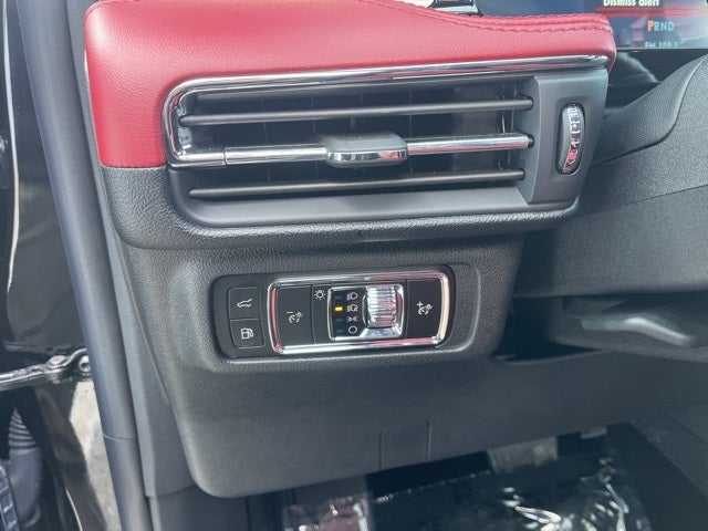 2025 Lincoln Corsair Plug-In Hybrid Grand Touring | Jet Pack | Pano Moonroof |