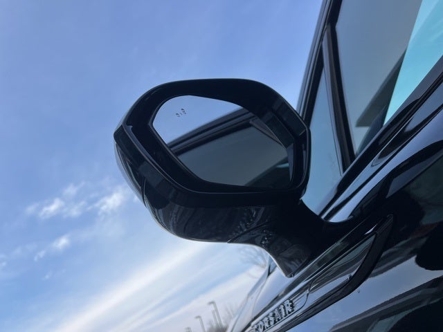 2025 Lincoln Corsair Plug-In Hybrid Grand Touring | Jet Pack | Pano Moonroof |