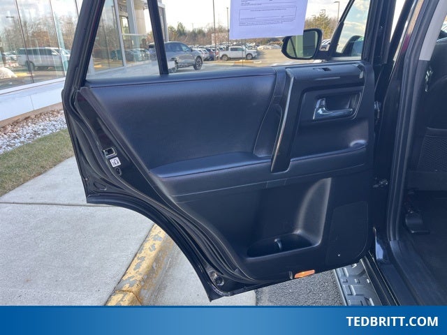 2021 Toyota 4Runner TRD Off-Road Premium 4WD | Nav | BLIS | Heated Seats