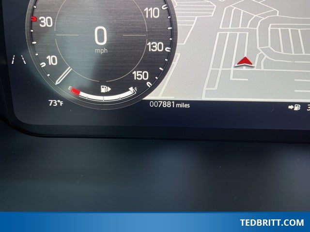 2024 Land Rover Defender 90 V8 P525 4WD | Extended Black Exterior Pkg