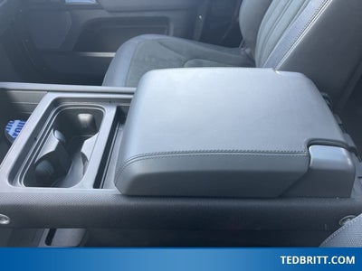 2024 Land Rover Defender 90 V8 P525 4WD | Extended Black Exterior Pkg