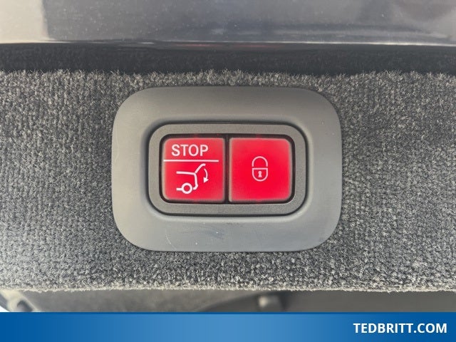 2024 Aston Martin DBX 707