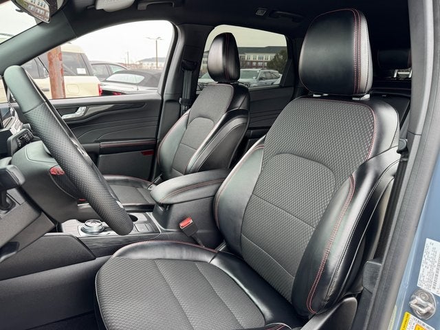 2023 Ford Escape Hybrid ST-Line