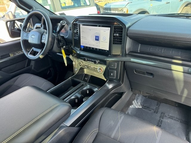 2025 Ford F-150 STX | Wireless CarPlay | Rear Camera | 4WD