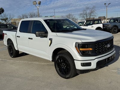 2025 Ford F-150 STX | Wireless CarPlay | Rear Camera | 4WD