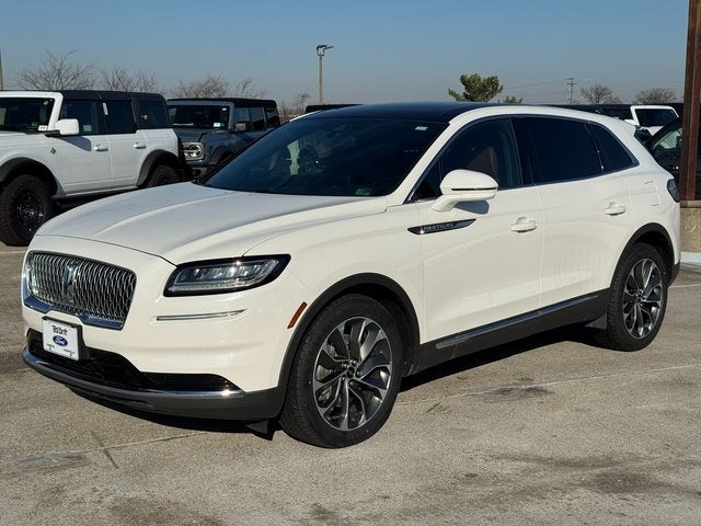 2022 Lincoln Nautilus Reserve | Luxury Pkg. | Pano Roof | AWD