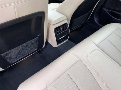 2023 BMW 3 Series 330i xDrive | Driver Assistance Pkg. | Apple CarPlay