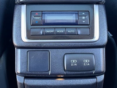 2022 Subaru Ascent Onyx Edition | Pano Roof | Nav | Htd Seats | AWD