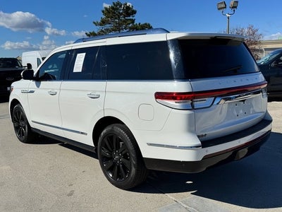 2022 Lincoln Navigator Reserve | Wireless Apple CarPlay | HUD | Pano Roof | 4WD