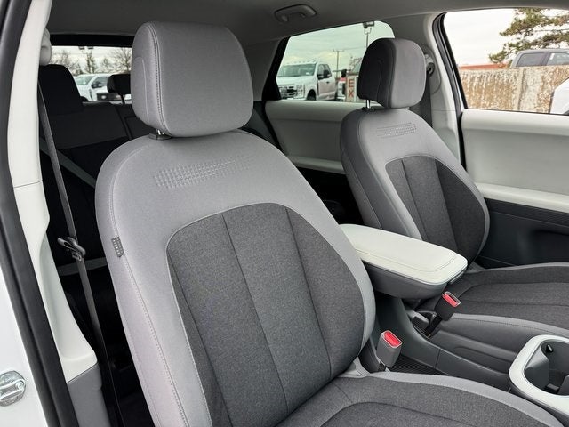 2023 Hyundai IONIQ 5 SE | Navigation | Apple CarPlay | AWD