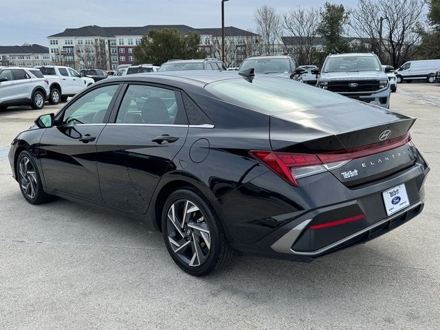 2025 Hyundai Elantra SEL Convenience | Smart Cruise Control | Apple CarPlay