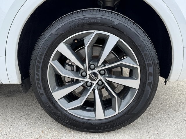 2024 Audi Q5 45 S line Premium quattro