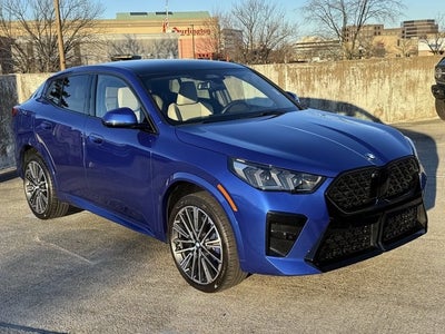 2025 BMW X2 xDrive28i | M Sport Pkg. | Premium Pkg. | Moonroof