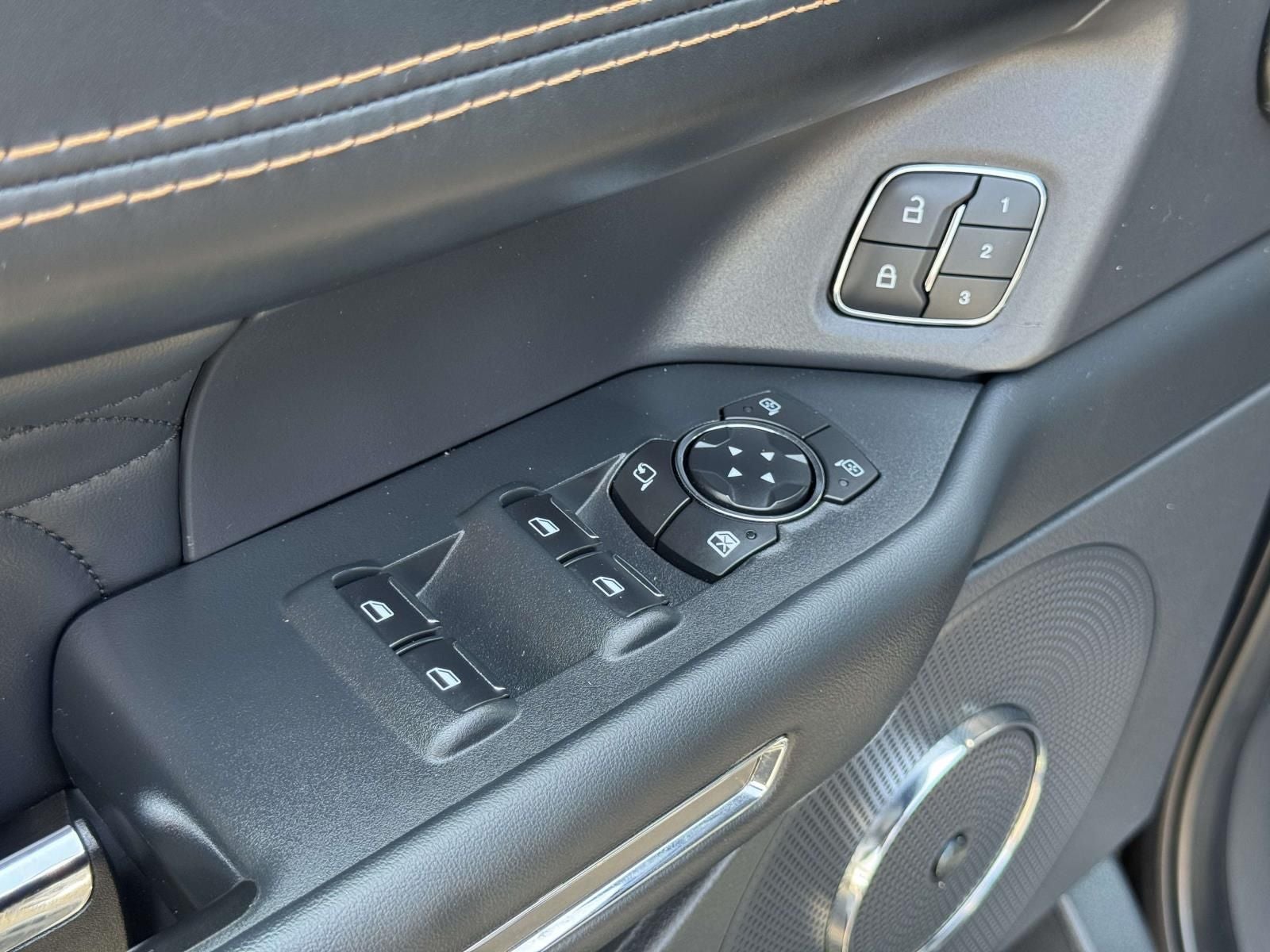 2022 Ford Expedition Max Platinum