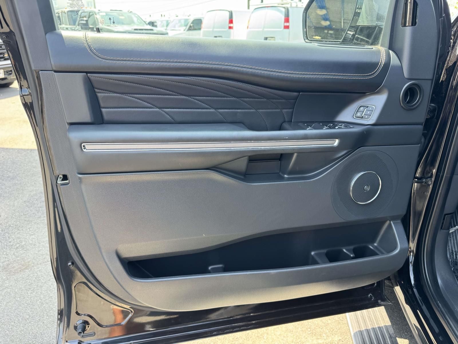 2022 Ford Expedition Max Platinum