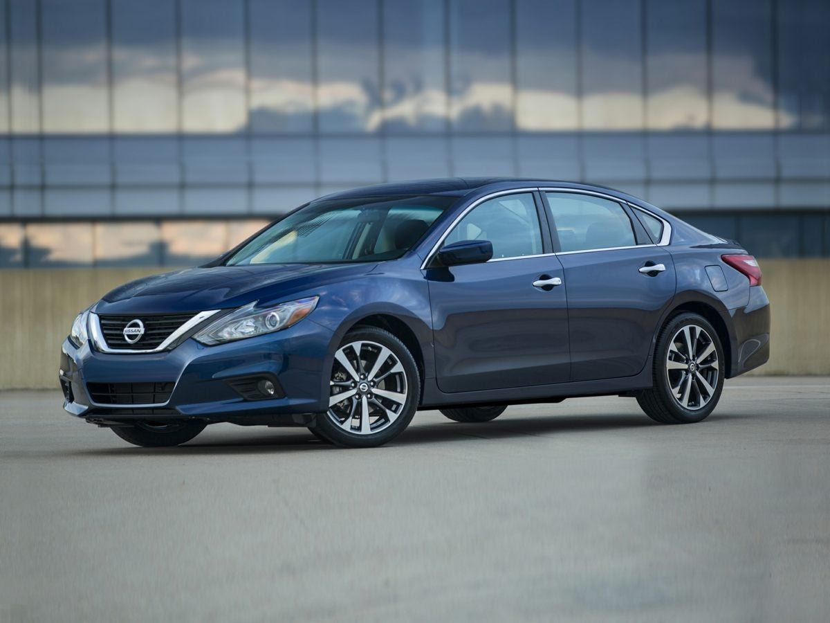 2017 Nissan Altima SR