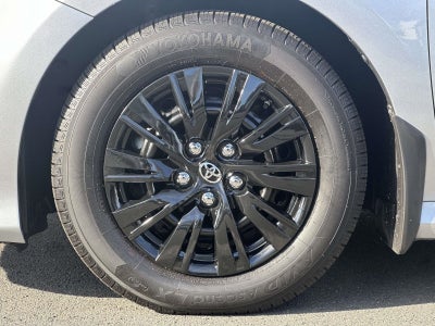 2019 Toyota Camry Hybrid LE