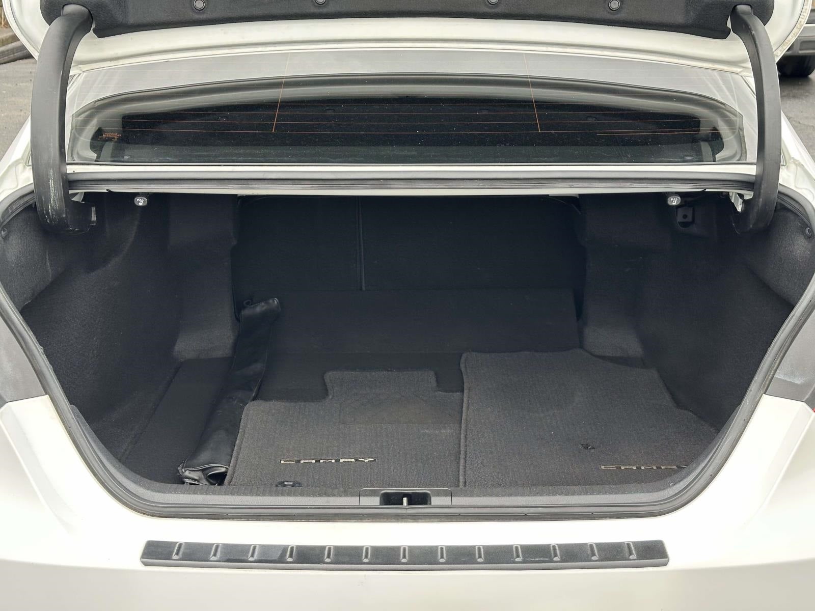 2020 Toyota Camry SE Nightshade