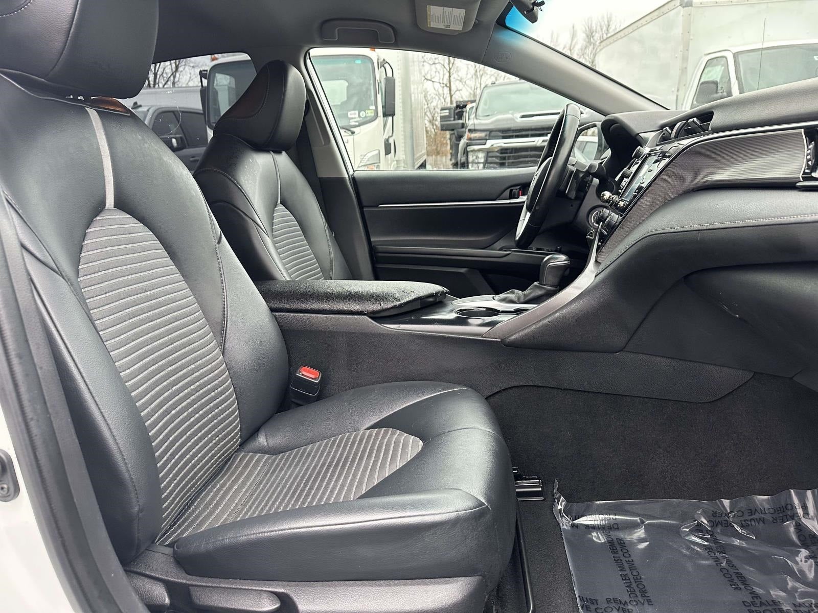 2020 Toyota Camry SE Nightshade