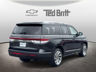 2022 Lincoln Navigator Reserve