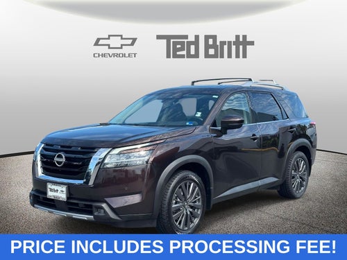 2022 Nissan Pathfinder SL