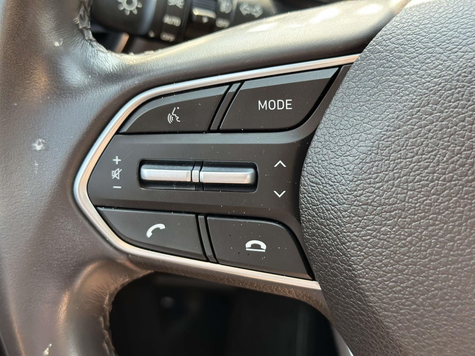 2020 Hyundai Santa Fe SEL - Photo 14