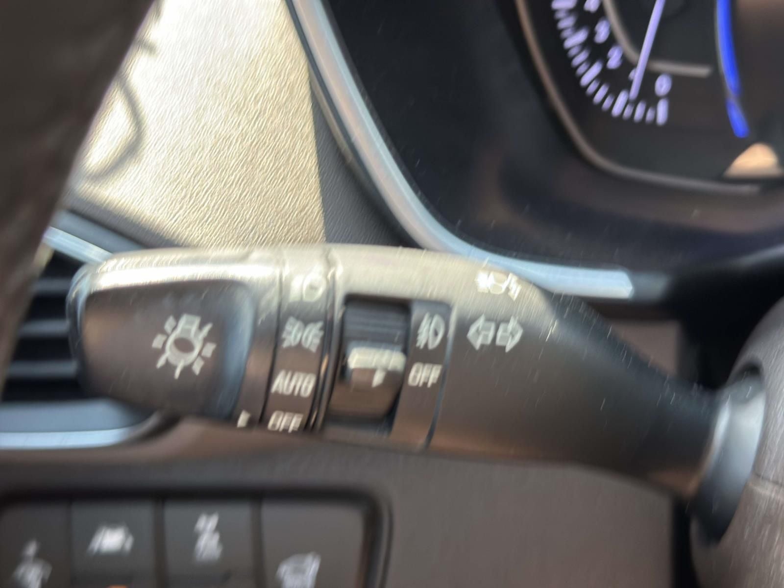 2020 Hyundai Santa Fe SEL - Photo 16