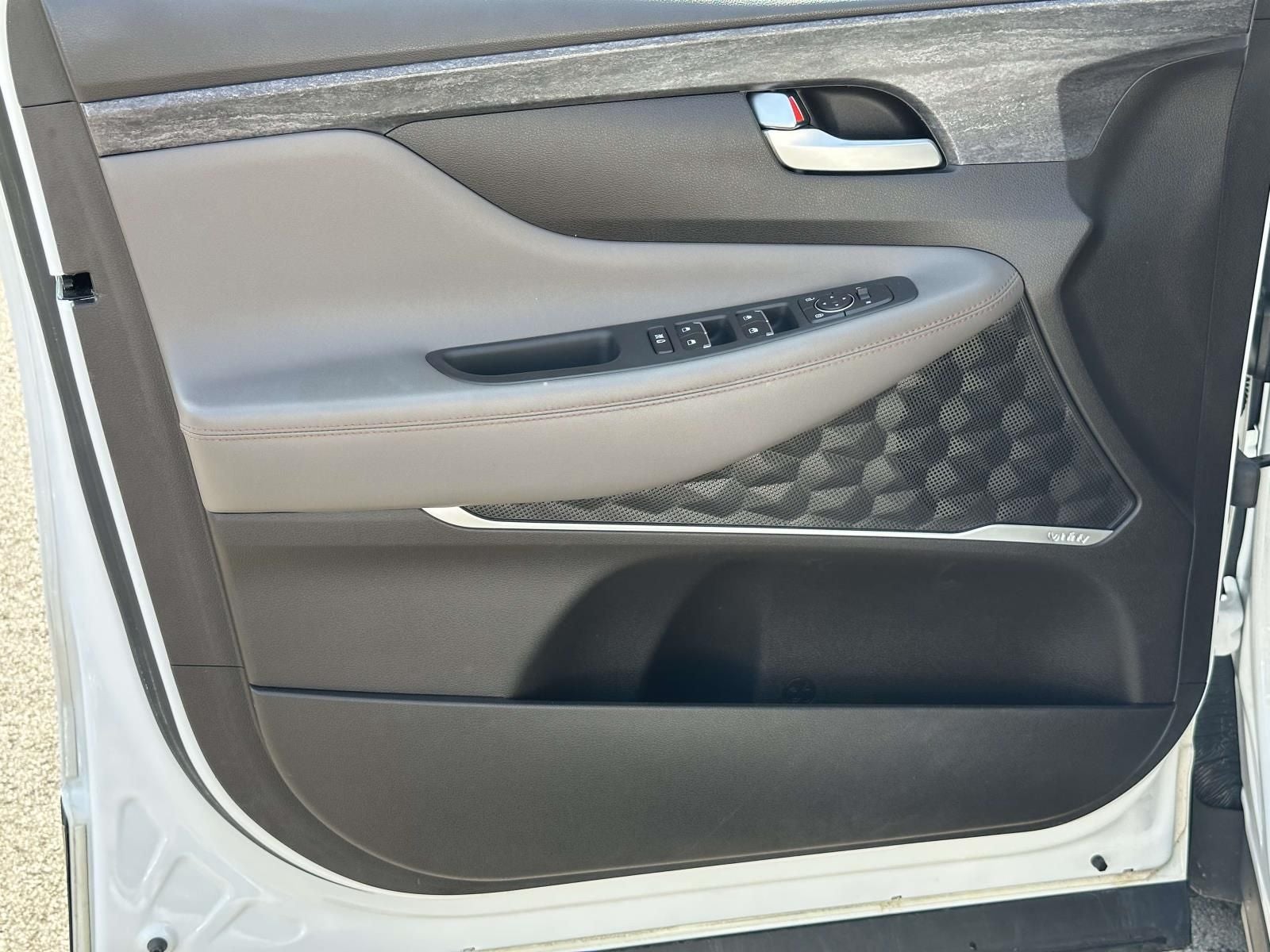 2020 Hyundai Santa Fe SEL - Photo 20