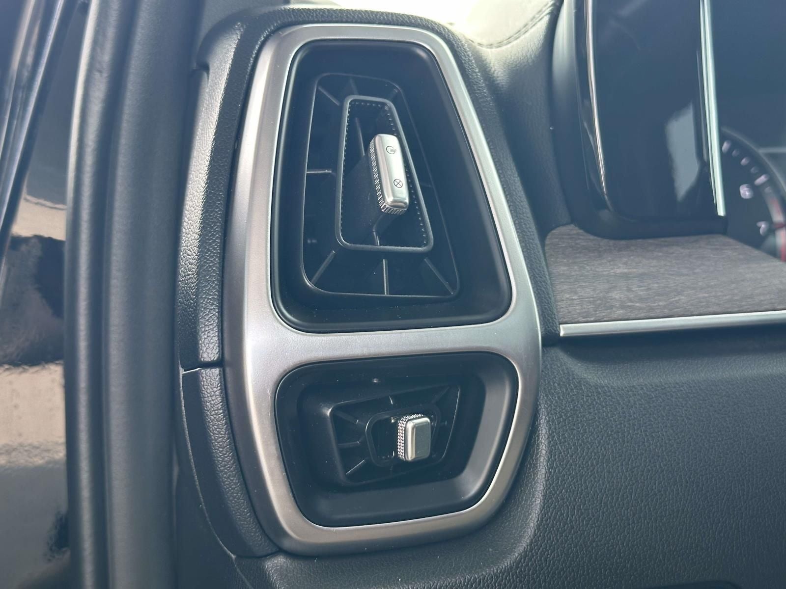 2022 Kia Sorento X-Line EX