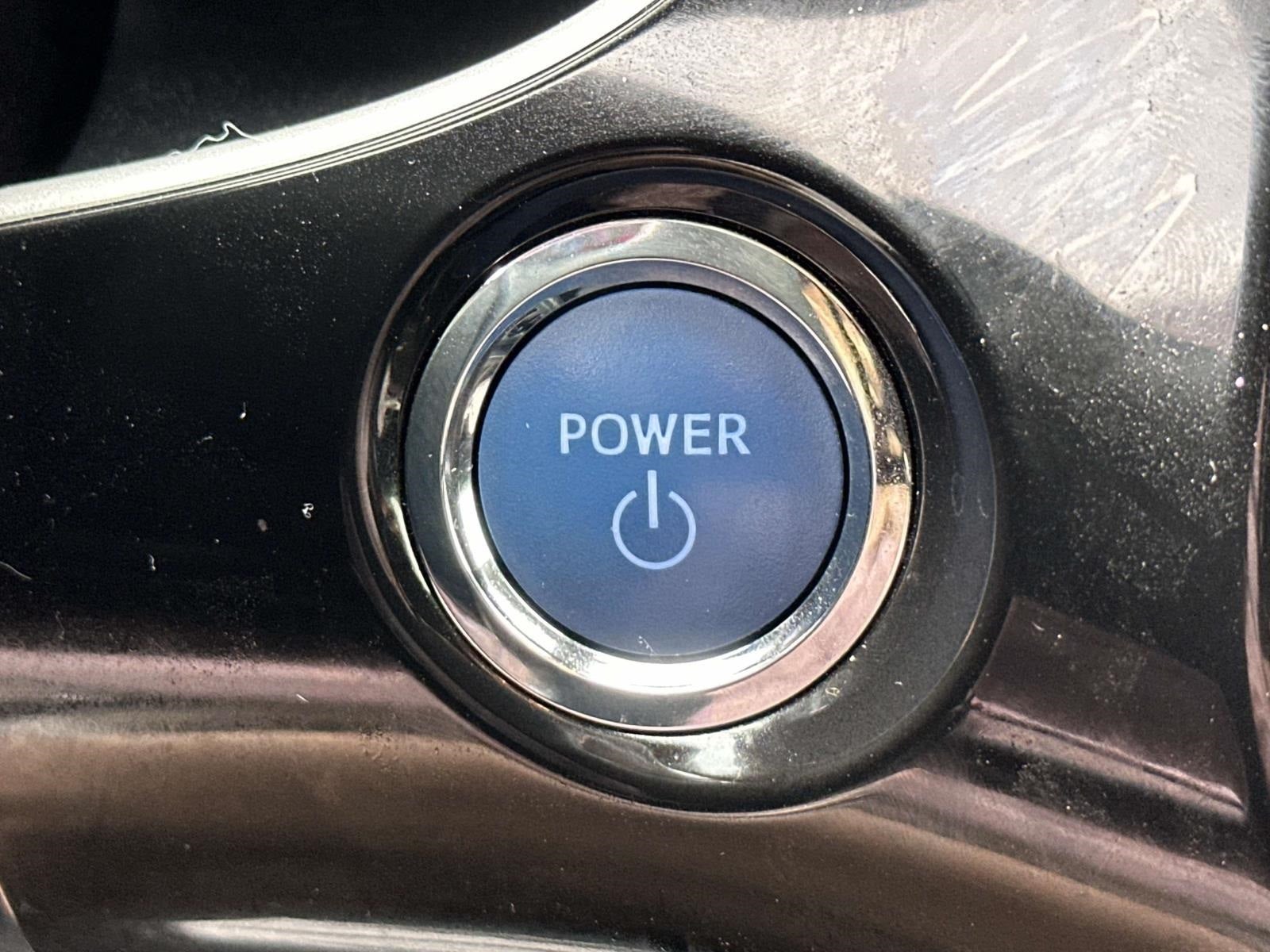 2022 Toyota Prius LE