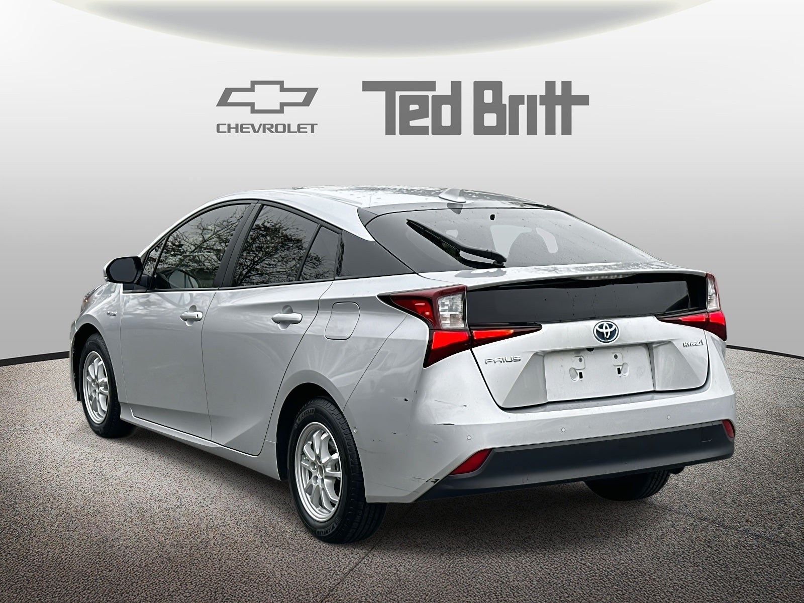 2022 Toyota Prius LE