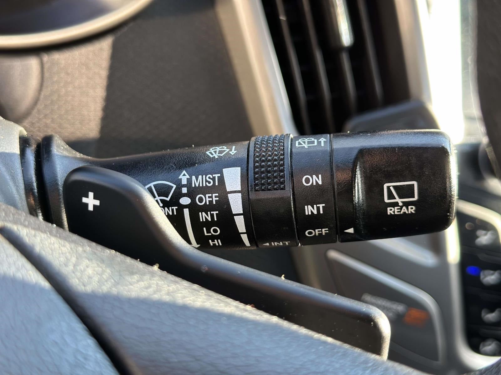 2016 Hyundai Veloster Base