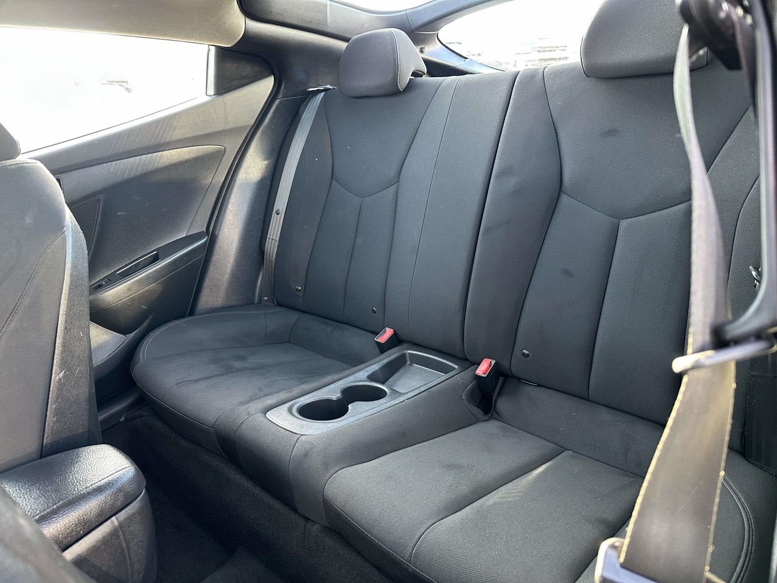 2016 Hyundai Veloster Base