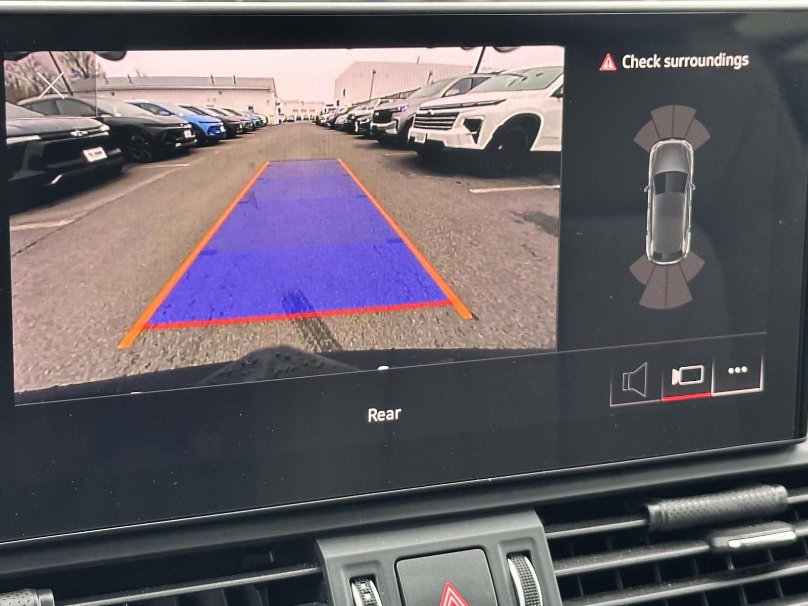 2022 Audi Q5 40 Premium quattro