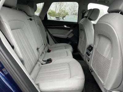 2022 Audi Q5 40 Premium quattro