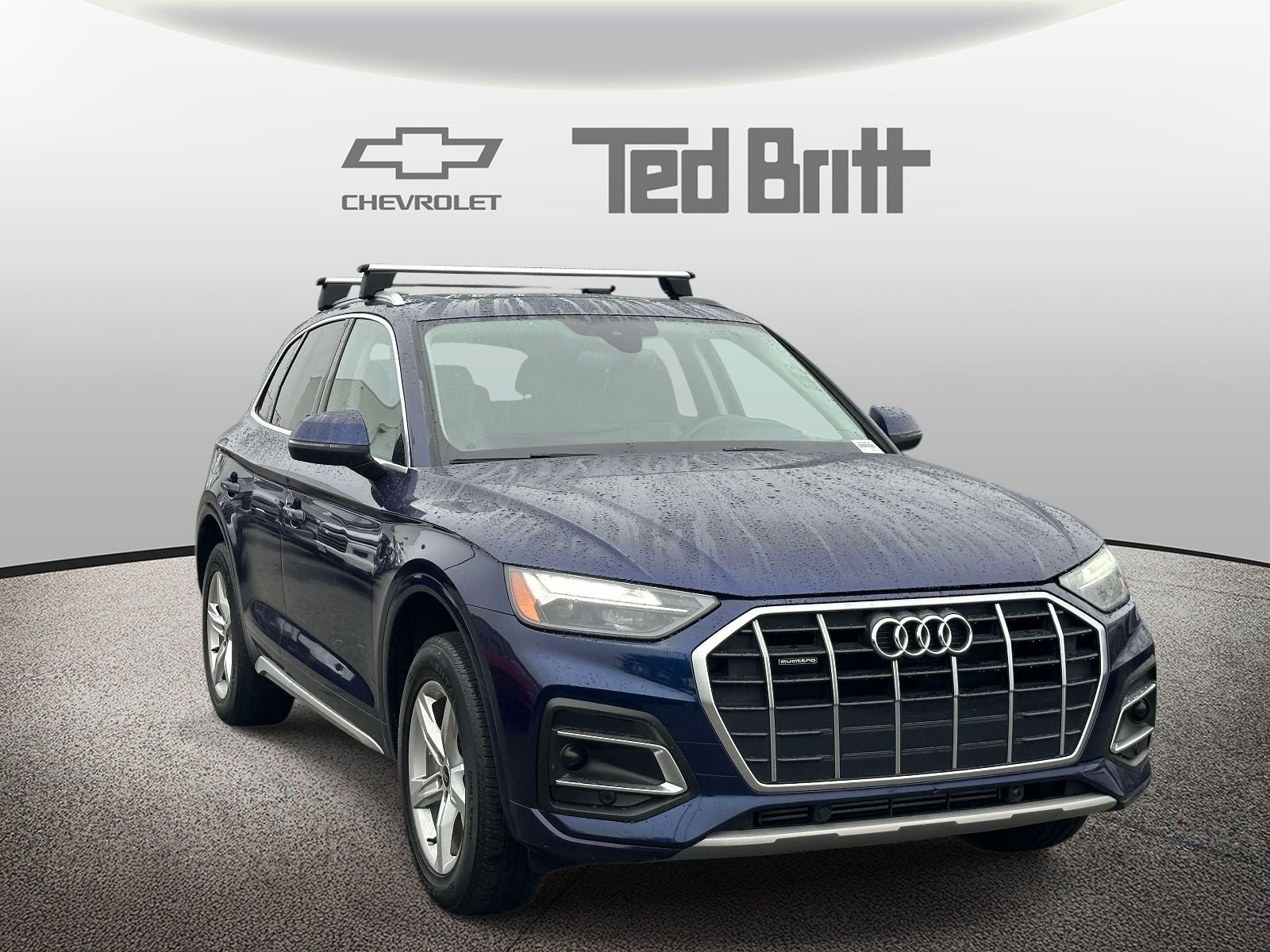 2022 Audi Q5 40 Premium quattro