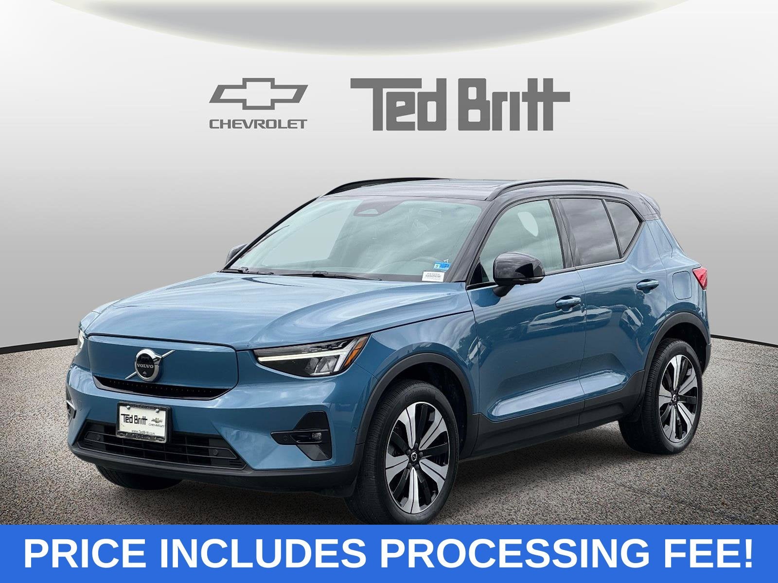 2023 Volvo XC40