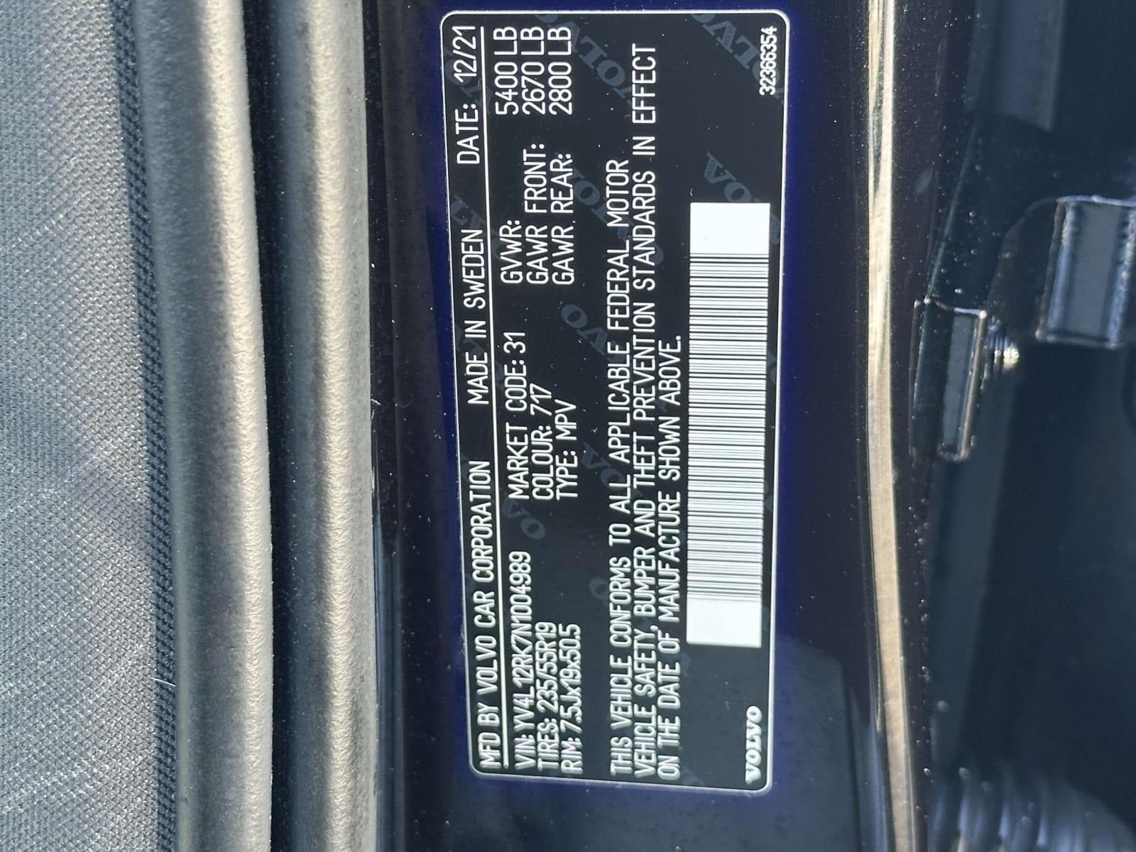 2022 Volvo XC60 B5 Momentum