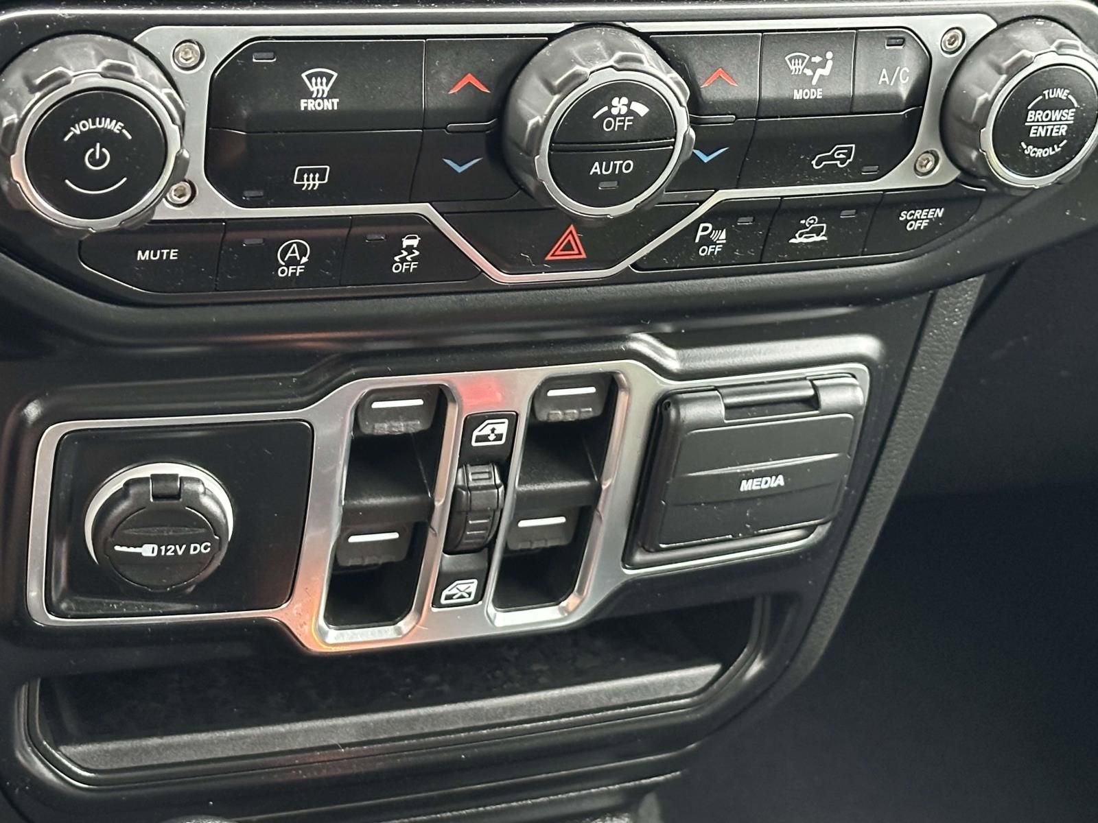 2022 Jeep Wrangler Unlimited Willys