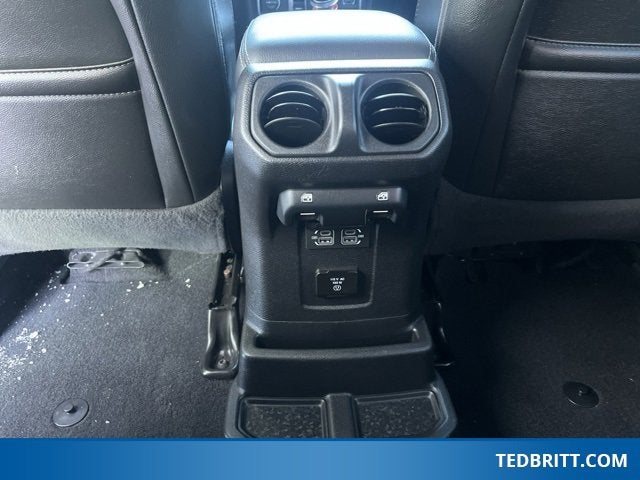 2021 Jeep Wrangler Unlimited Sahara 4x4