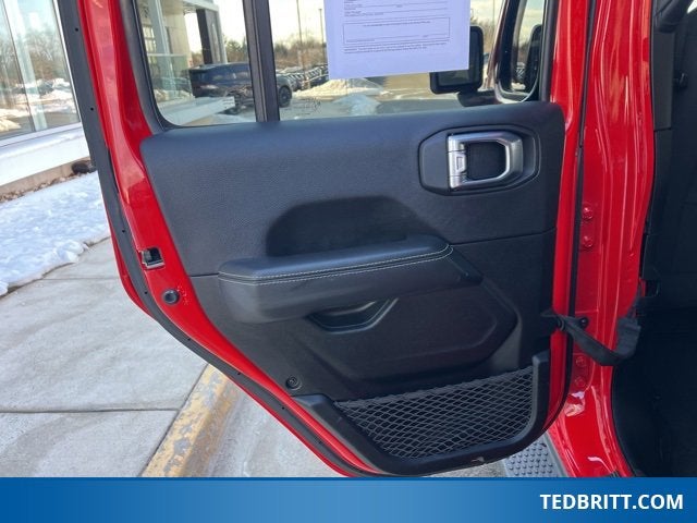 2021 Jeep Wrangler Unlimited Sahara 4x4