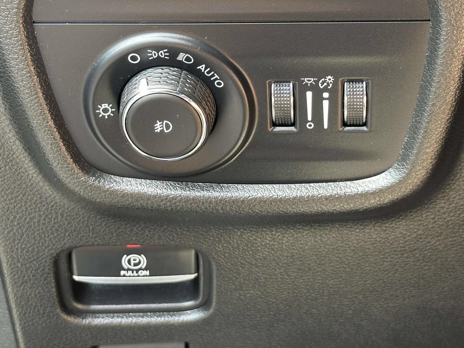 2022 Jeep Grand Cherokee Limited 4x2