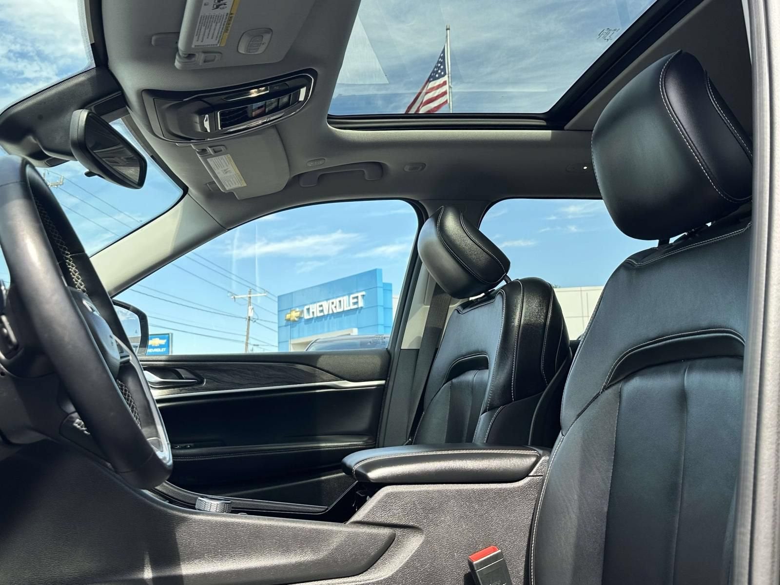 2022 Jeep Grand Cherokee Limited 4x2