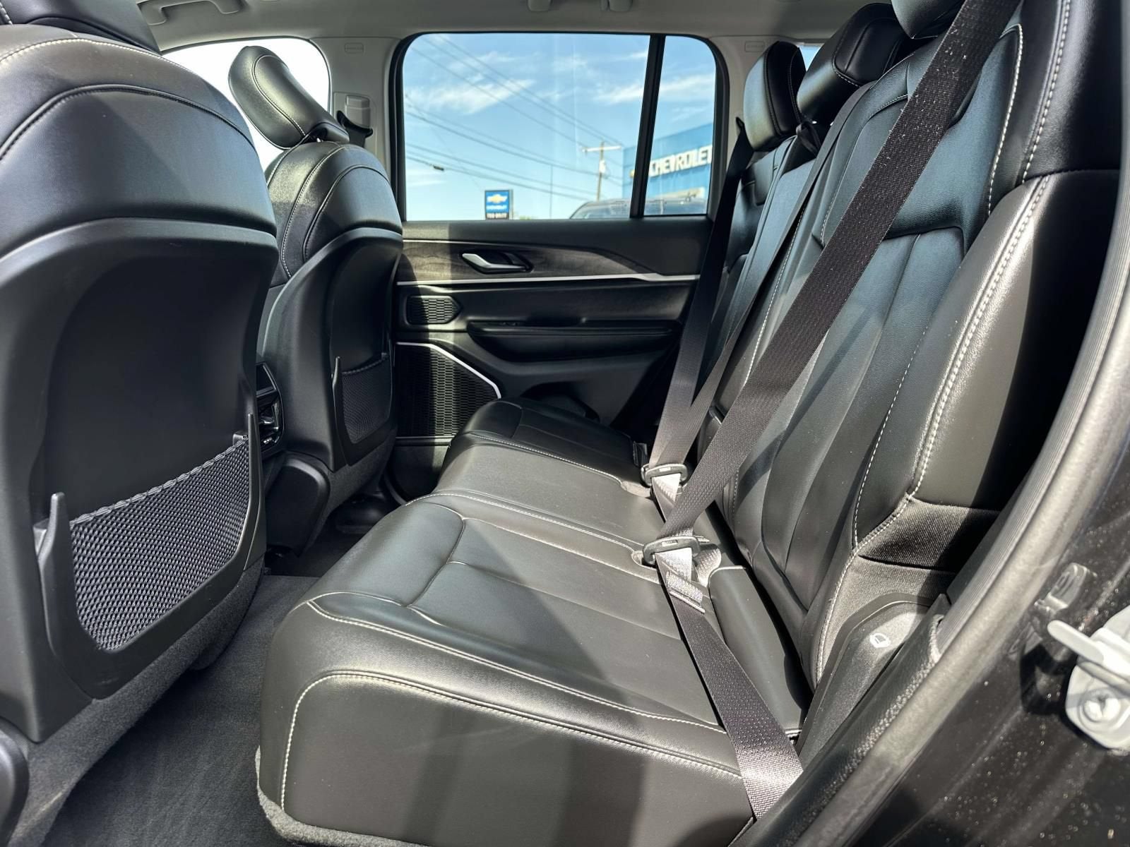 2022 Jeep Grand Cherokee Limited 4x2