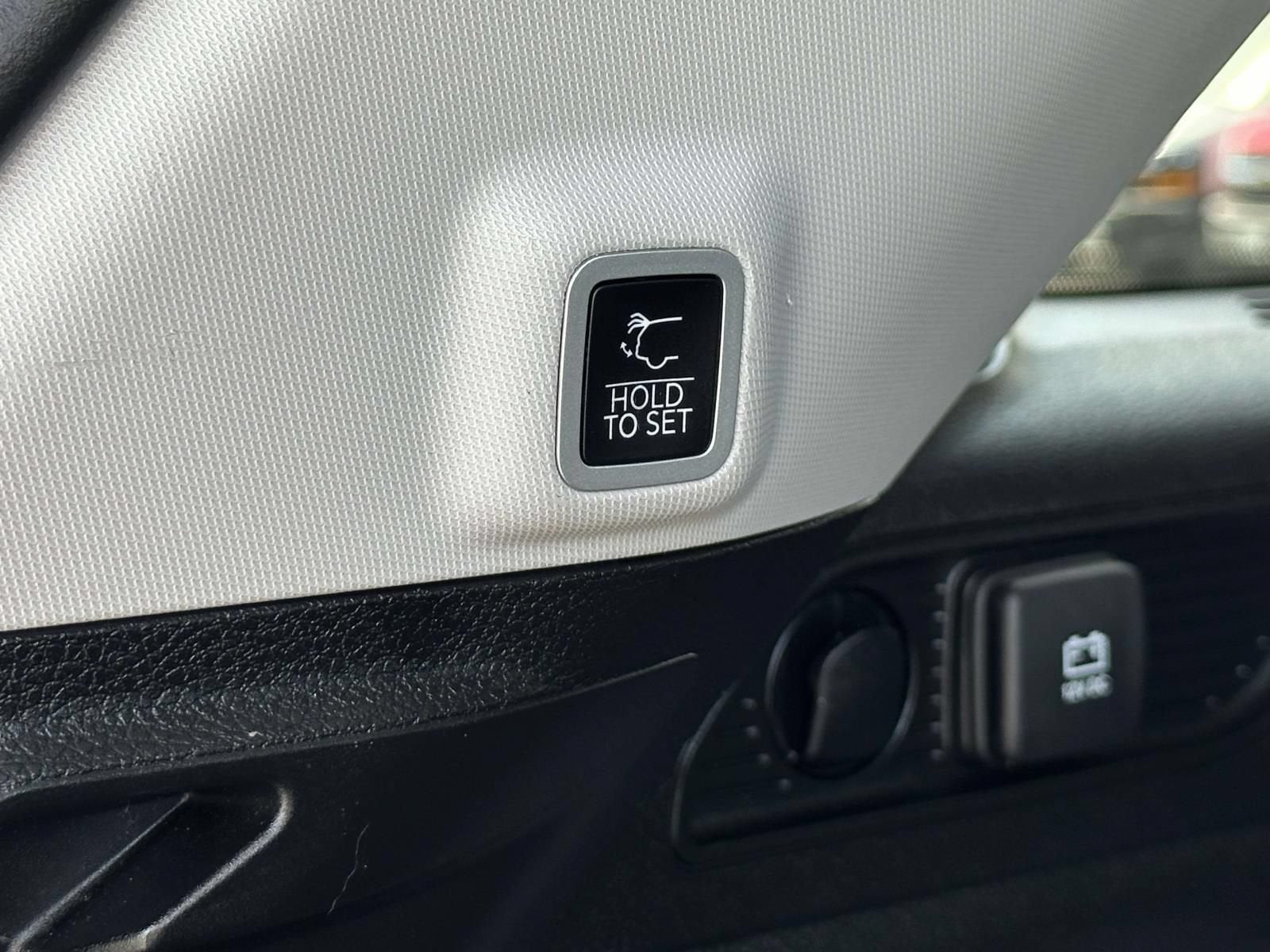 2022 Jeep Grand Cherokee Limited 4x2